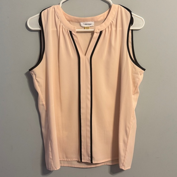 Calvin Klein Blush Sleeveless Blouse - Size Small - Picture 2 of 5